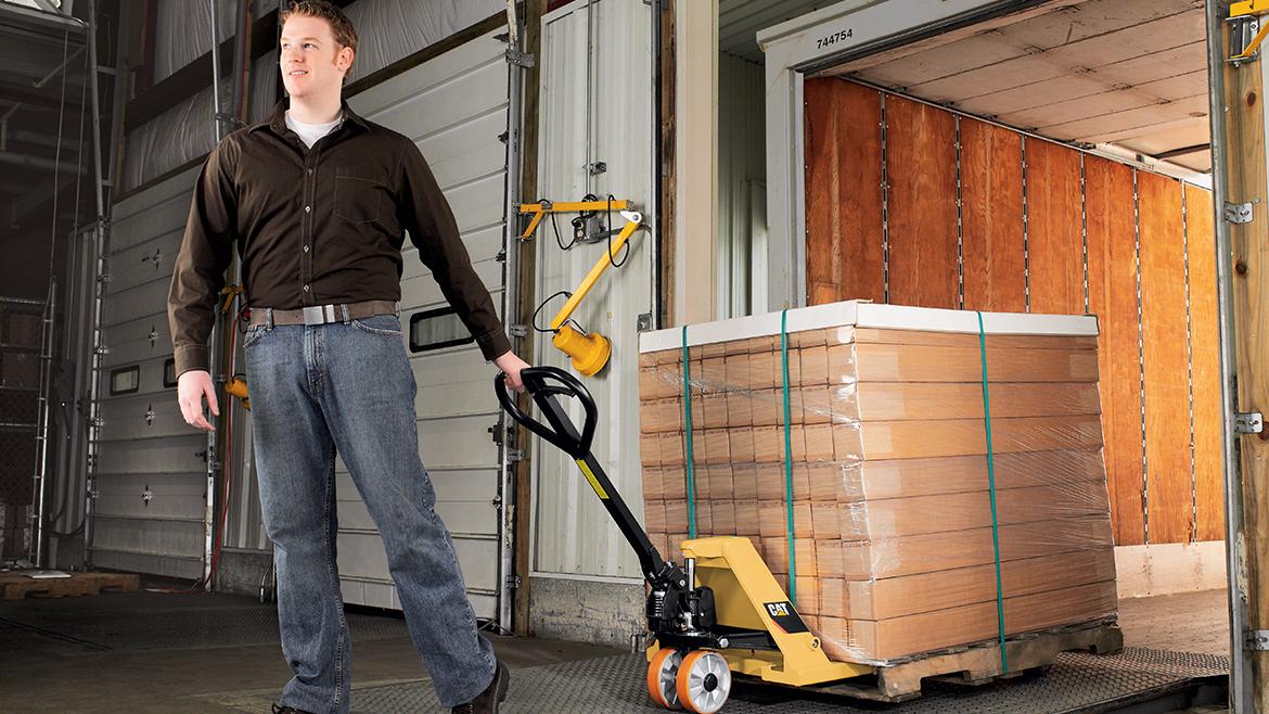 The Advantages of Hand Pallet Trucks